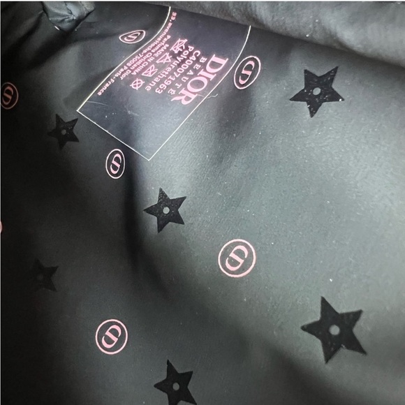 Dior Cosmetic Pouch New in Box - Picture 3 of 3